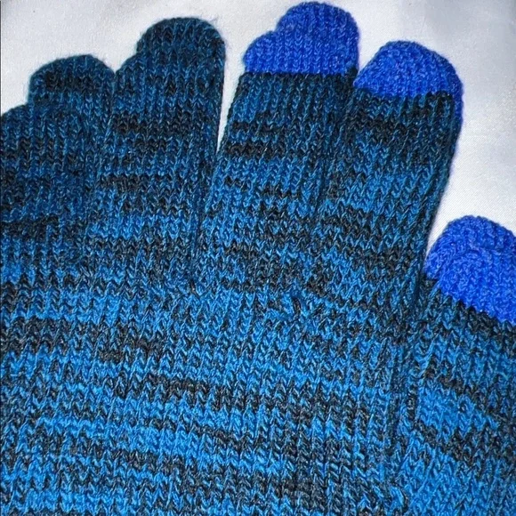 UGNQC Navy Slouchy Knit Hat, Scarf and Gloves Set - Picture 2 of 4